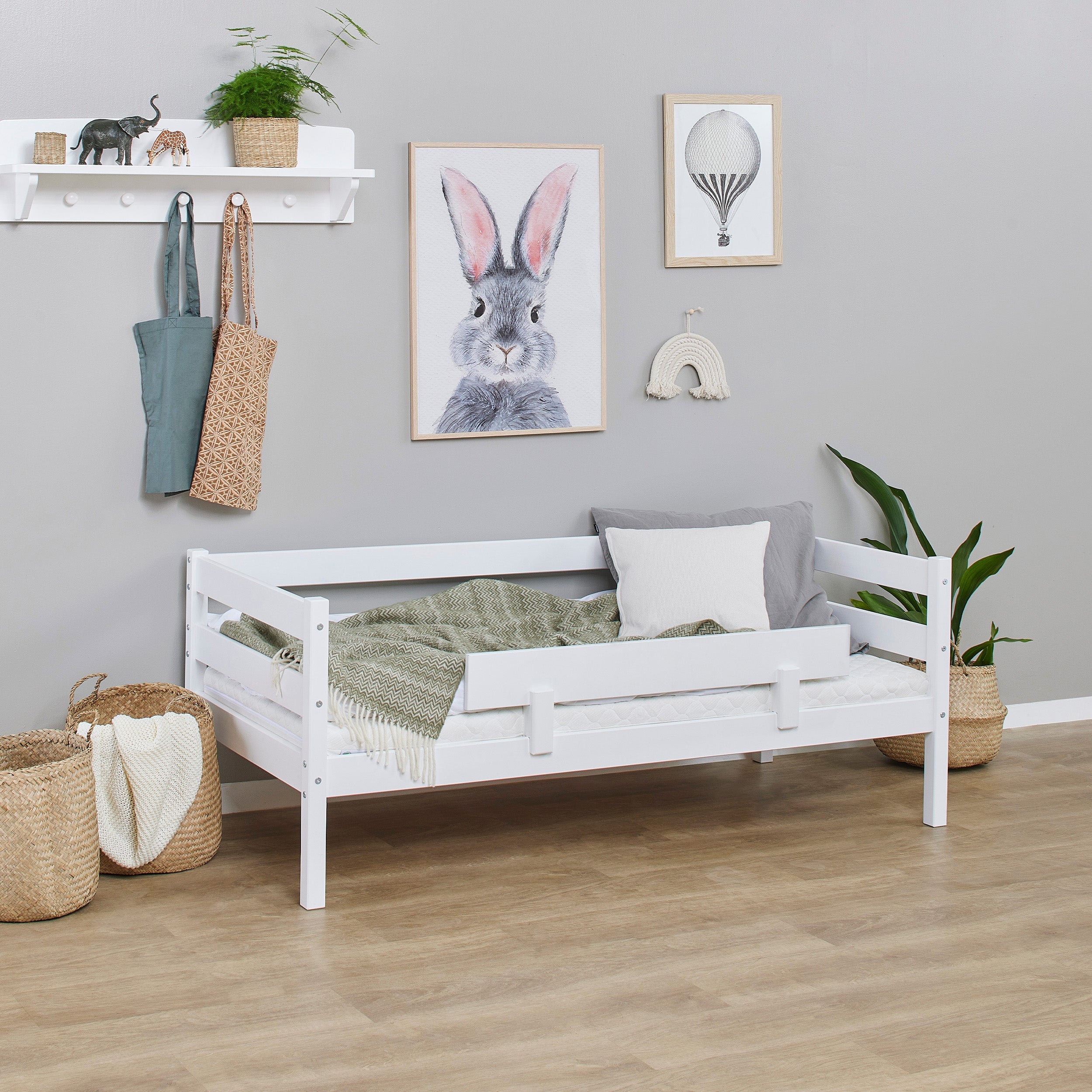 Hoppekids Shorty Daybed + Safety Rail