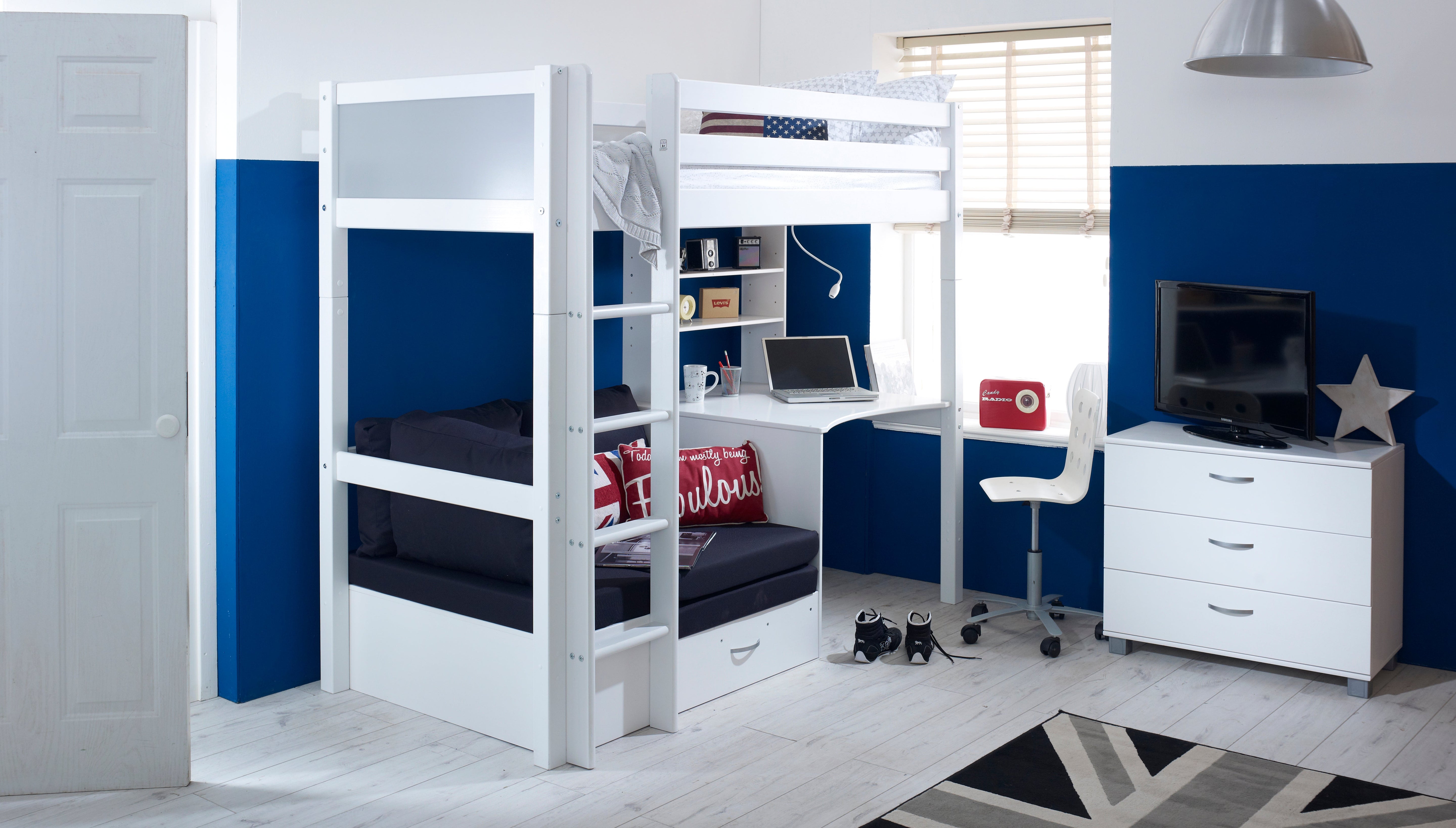 Nordic-Highsleeper-with-Sofabed